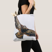Stunning Bald Eagle doet een flyover Tote Bag (Dichtbij)