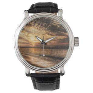 Stunning Beach Sunrise Horloge