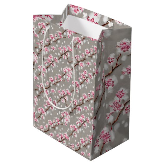 Stunning Pink and Silvery Cherry Blossom Print Medium Cadeauzakje (Achterkant Gekanteld)