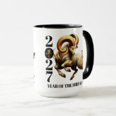 Stunning Red Gold Chinese Year of Fire Goat 2027 Mok (Voorkant rechts)