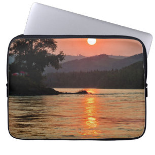 Stunning Sunrise Over Katun River Foto Laptop Sleeve