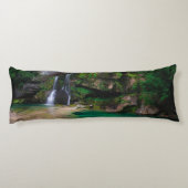 Stunning waterfall Virje, Slovenië Poster Lichaamskussen (Achterkant)