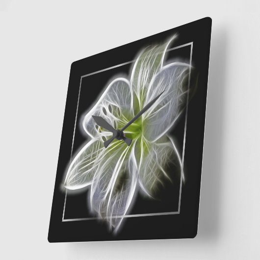 Stunning White Lily Fractal Art Black Vierkante Klok (Hoek)