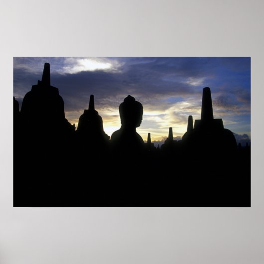 Stupas en Boeddha-standbeeld op Sunset, Borobudur Poster (Voorkant)