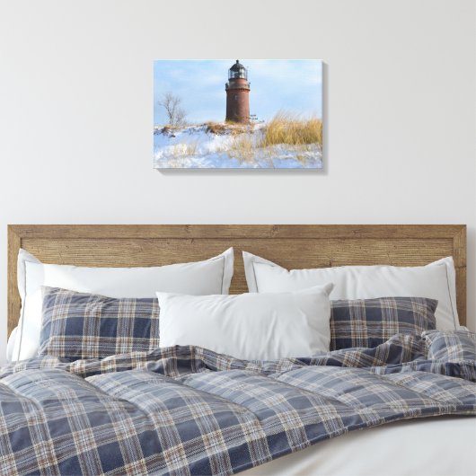 Sturdy Lighthouder op een Rocky Coast in Winter Canvas Afdruk (Insitu (Slaapkamer))
