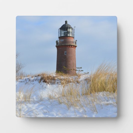 Sturdy Lighthouder op een Rocky Coast in Winter Fotoplaat (Voorkant)