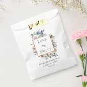 Stusty Blue Neutral Floral Wedding Bedankzakje (Gezegeld)