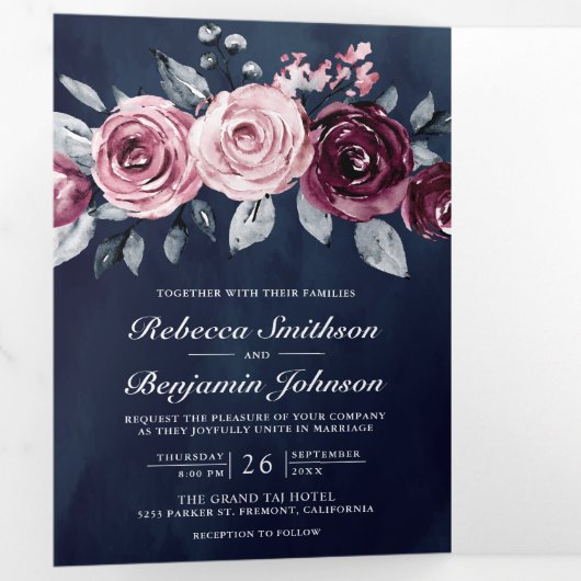 Stusty Pink Paarse Floral QR Code Navy Weddenschap Drieluik Uitnodiging (Binnenzijde eerst)