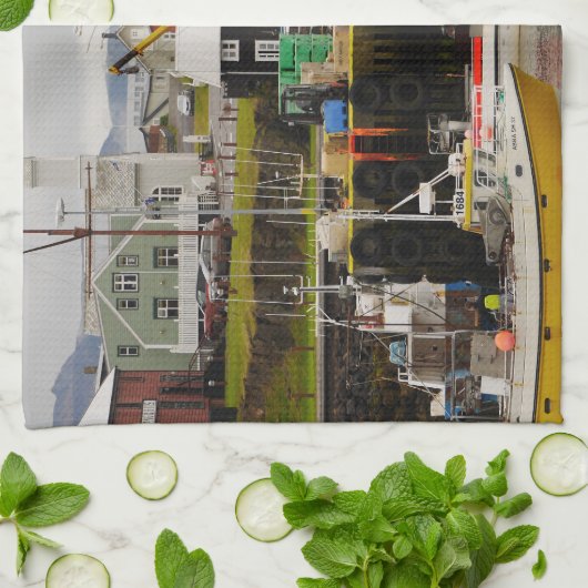 Stykkisholmur Harbour IJsland Tea Towel Theedoek (Gevouwen)