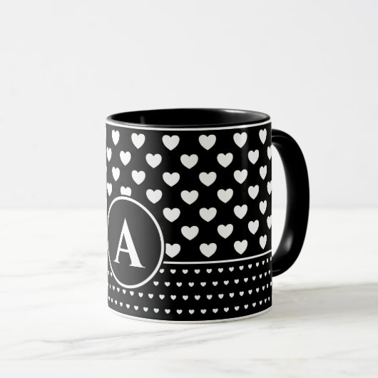 Stylish Black And White Hearts - Custom Monogram Mok (Voorkant rechts)