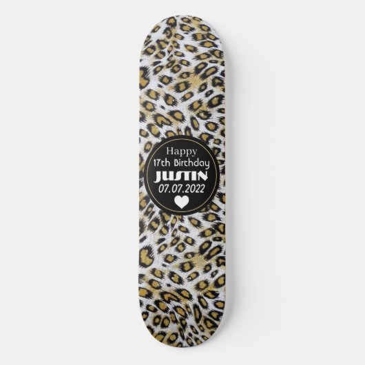 Stylish Brown Leopard print Happy 17th Birthday Persoonlijk Skateboard (Voorkant)