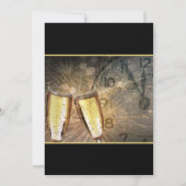 Stylish Champagne en Clock New Years Uitnodiging (Achterkant)