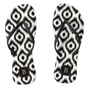 Stylish Chic Black Ivory Diamond Ikat Monogram Teenslippers