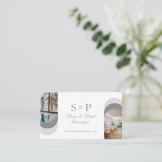 Stylish Chic Elegant Arch Photos Monogram QR Code Visitekaartje (Staand voorkant)