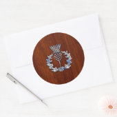 Stylish Chrome en Mahogany Wood Scottish Thistle Ronde Sticker (Envelop)