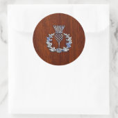 Stylish Chrome en Mahogany Wood Scottish Thistle Ronde Sticker (Tas)