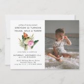 Stylish Dinosaur | Uitnodiging van de partij Birth (Voorkant)