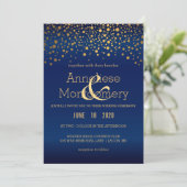 Stylish Gold Confetti Navy Blue Wedding Invitation Kaart (Staand voorkant)