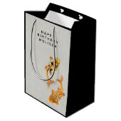 Stylish Gold Koi Fish Birthday Medium Cadeauzakje (Achterkant Gekanteld)