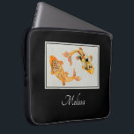Stylish Gold Koi Fish Laptop Sleeve<br><div class="desc">Gepersonaliseerde laptophoes met een afbeelding van een paar gouden koivissen die samen zwemmen.</div>