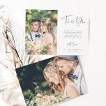 Stylish Hand Lettered Wedding 2 Foto Bedankkaart<br><div class="desc">Eenvoudige en moderne trouwfoto bedankt je kaart met een extra foto op de achterkant. U kunt deze kaart voor een bruiloft, een vrijgezellenfeest, een verloving, een herdenking of een speciale gebeurtenis gebruiken. Voor meer geavanceerde aanpassing van dit ontwerp, te klikken gelieve de BUTTON van het TOOL VAN HET ONTWERP BLAUW...</div>