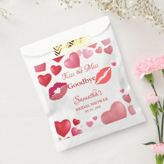 Stylish  Kiss Miss Goodbye Red Lips Bridal Shower Bedankzakje (Gezegeld)