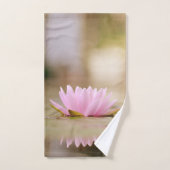 Stylish Lotus Flower Landscape, Zen Bad Handdoek (Handdoek)