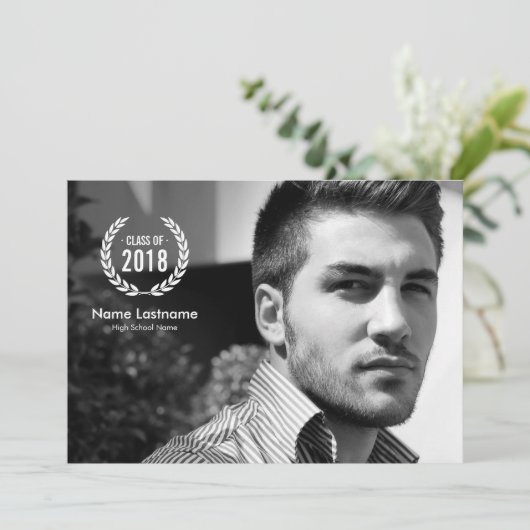Stylish Modern Laurel Wreath Foto Afstuderen Invit Kaart (Staand voorkant)