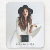 Stylish Modern Woman Entrepreneur Monogram Photo Muismat (Voorkant)