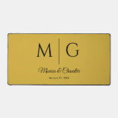 Stylish Monogram With Couple Name Metallic Gold Bureaumat (Voorkant)