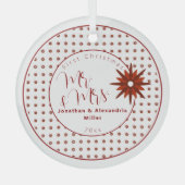 Stylish Mr & Mrs First Kerstmis | Rode sneeuwvlok Glas Ornament (Voorkant)