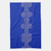 Stylish Peach pink Chinoiserie Pattern on Blue Theedoek (Verticaal)