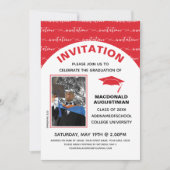Stylish Red Afstuderen Photo Invitation Kaart (Voorkant)