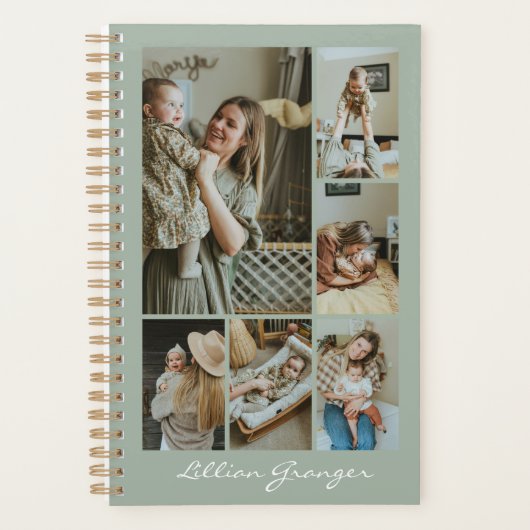 Stylish Sage Green Personalized Photo Collage Planner (Voorkant)