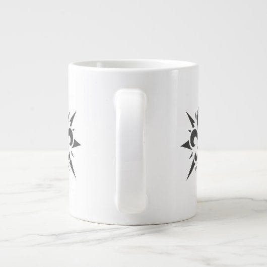 "Stylized Fleur-de-lis" Specialty Mug Grote Koffiekop (Achterkant)
