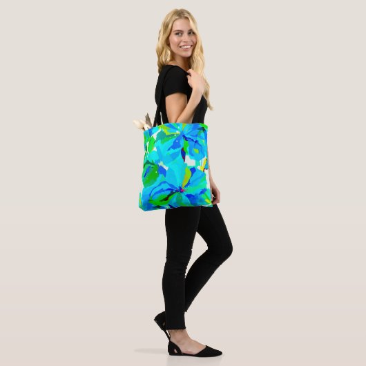 Sublime Himalayan Poppy Aqua Green Floral Pattern Tote Bag (Op model)