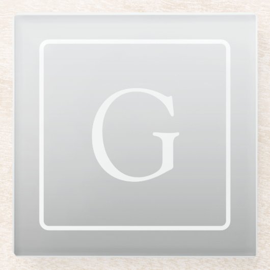 Subtiel Lichtgrijs Gradiënt Achternaam Monogram Glazen Onderzetter (Voorkant)