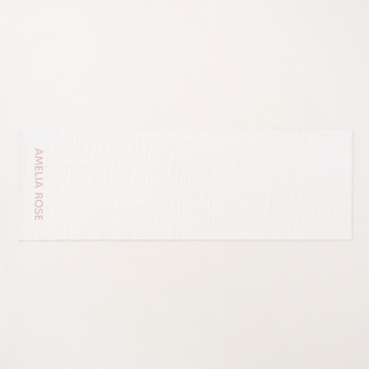 Subtiele gepersonaliseerde zachte blush roze op wi yogamat (Voorkant (horizontaal))