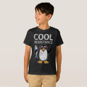 Subtiele koele weerstand Penguin Tarieven Protest  T-shirt (Voorkant volledig)