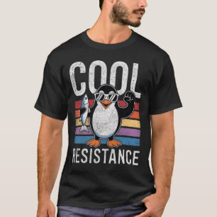 Subtiele koele weerstand Penguin Tarieven Protest  T-shirt