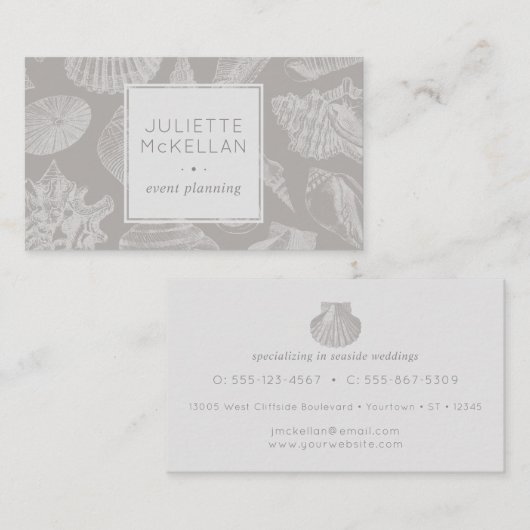 subtiele zeeschelp | Strandthema | Klassiek grijs Visitekaartje (Voorkant / Achterkant)