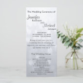 Subtiele Zilveren Bokeh Lights Trouwprogramma Programmakaart (Staand voorkant)