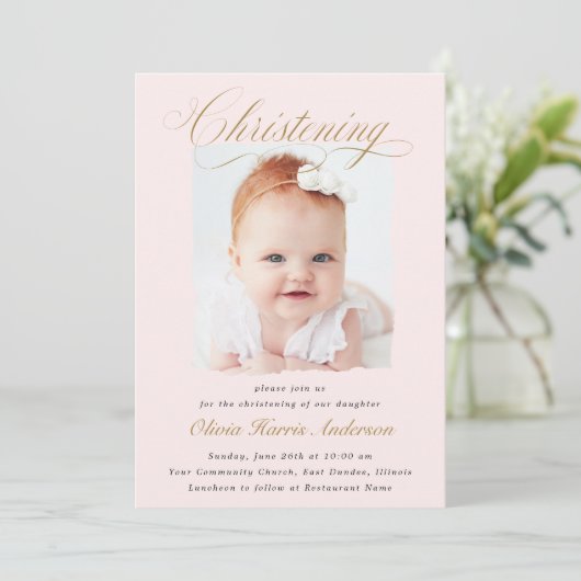 Subtle Cross Dusty Pink Script Christening Foto Kaart (Staand voorkant)