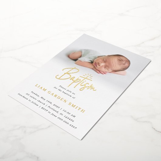 Subtle Cross One Photo Baptisme Gold Foil Invitati Folie Uitnodiging (Gedraaid)