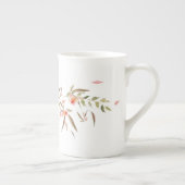 Subtle Painted Floral Peach Tea Porselein Kop (Rechts)