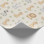 Subtle Safari Animals Pattern Birthday Cadeaupapier (Hoek)