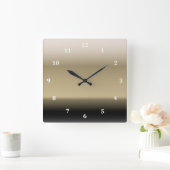 Subtle Shades of Beige to Black Ombre Gradient Vierkante Klok (Huis)