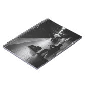 Subway Violinist Shadow Notitieboek (Linkerzijde)