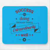 Succes doet de gewone buitenproportioneel goed muismat (Voorkant)