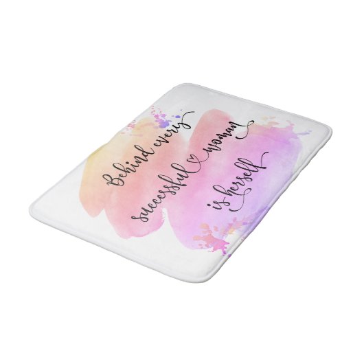 Succesvol Vrouw Quote Script Roze Waterverf Vet Badmat (Gekanteld)